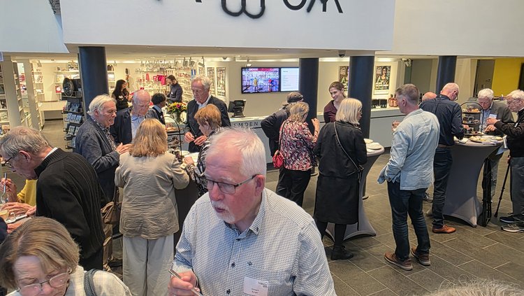 Get-Together bei der Preview für Fördermitglieder 