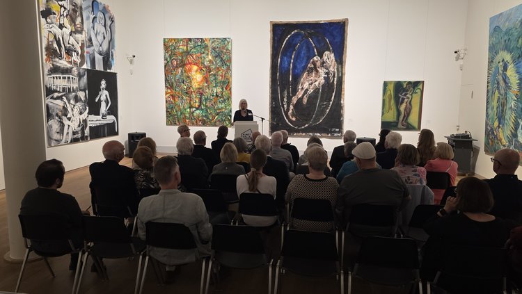 Preview der Ausstellung REBELLINNEN für Förderkreismitglieder